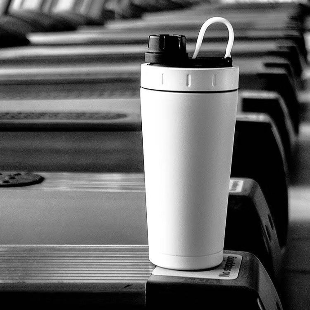 Botella coctelera de proteínas - Protein Shaker Bottle reseña y precio